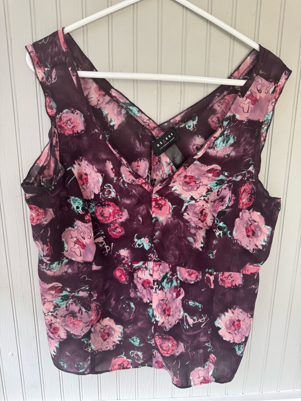 Axcess Liz Claiborne Plum Floral V-Neck Camisole with Pink & Teal Accents